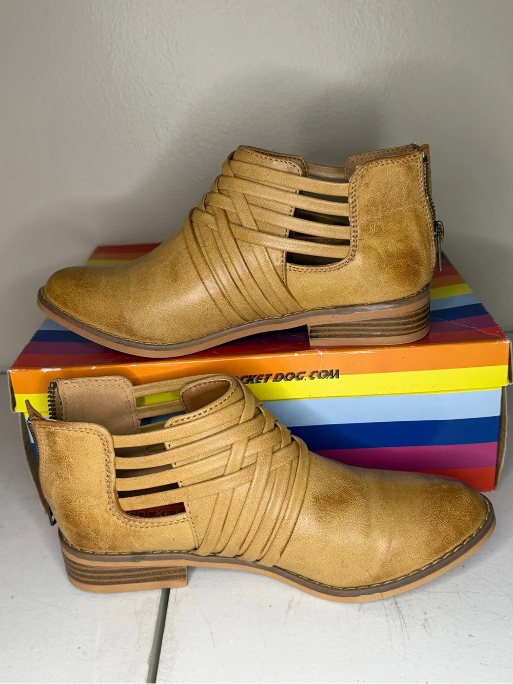 Rocket Dog Tan Strappy Cutout Ankle Booties